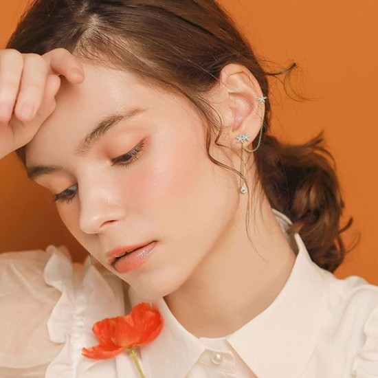 4PCS Ear Cuff Earrings Chain Earrings For Women Leaf Ear Earrings Butterfly Earrings Wrap Clip On Earring Star Crawler Dangling Tassel Chain Earrings For Girls 4PCS Ear Cuff Earrings Chain Earrings For Women Leaf Ear Earrings Butterfly Earrings Wrap Clip On Earring Star Crawler Dangling Tassel Chain Earrings For Girls